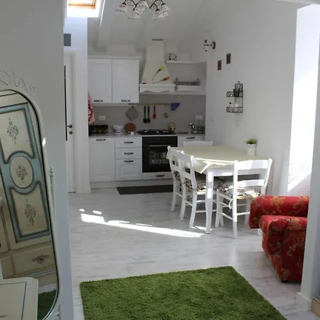 Tana Bianca Apartament