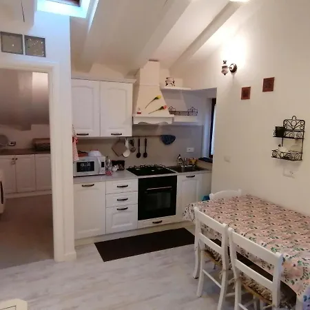 Tana Bianca Apartament